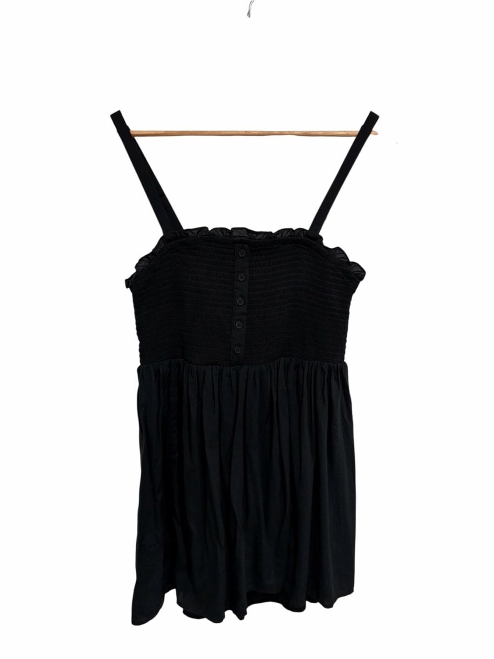 2/$30 Torrid Women’s Black Smocked Button-Front Sleeveless Top Tank